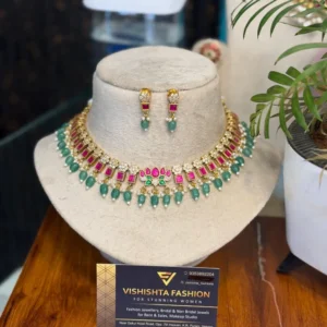 Elegant Ruby Green Imitation Choker Necklace Set with Bead Drops